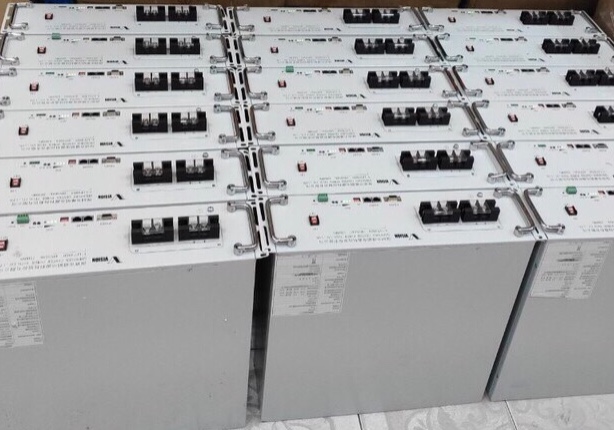 pin luu tru dien mat troi navara 48V50AH 48V100AH 200AH | GPsolar